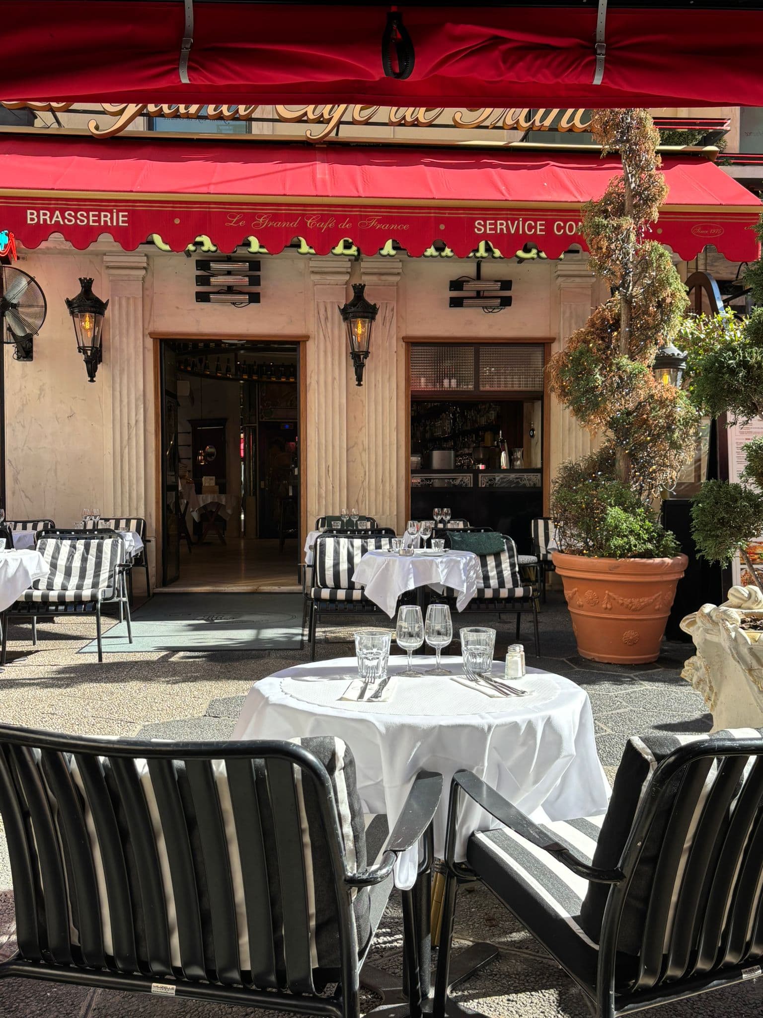 Petit Café de France - Photo 9