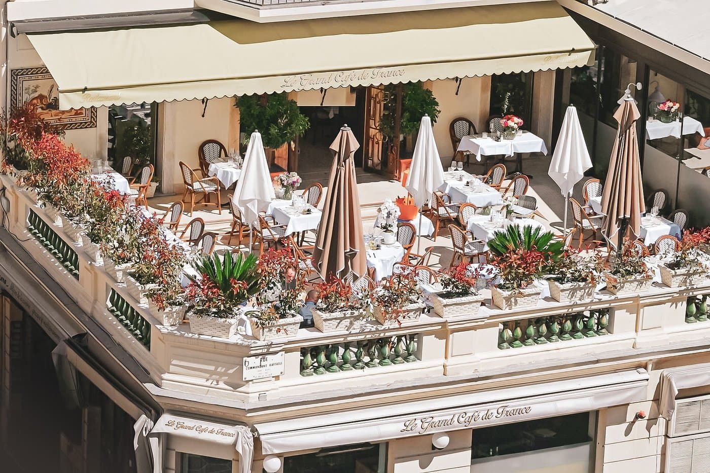 Le Petit Café de France - Photo 9