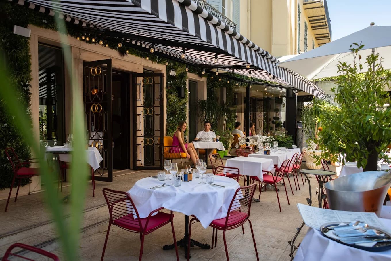 Le Petit Café de France - Photo 12